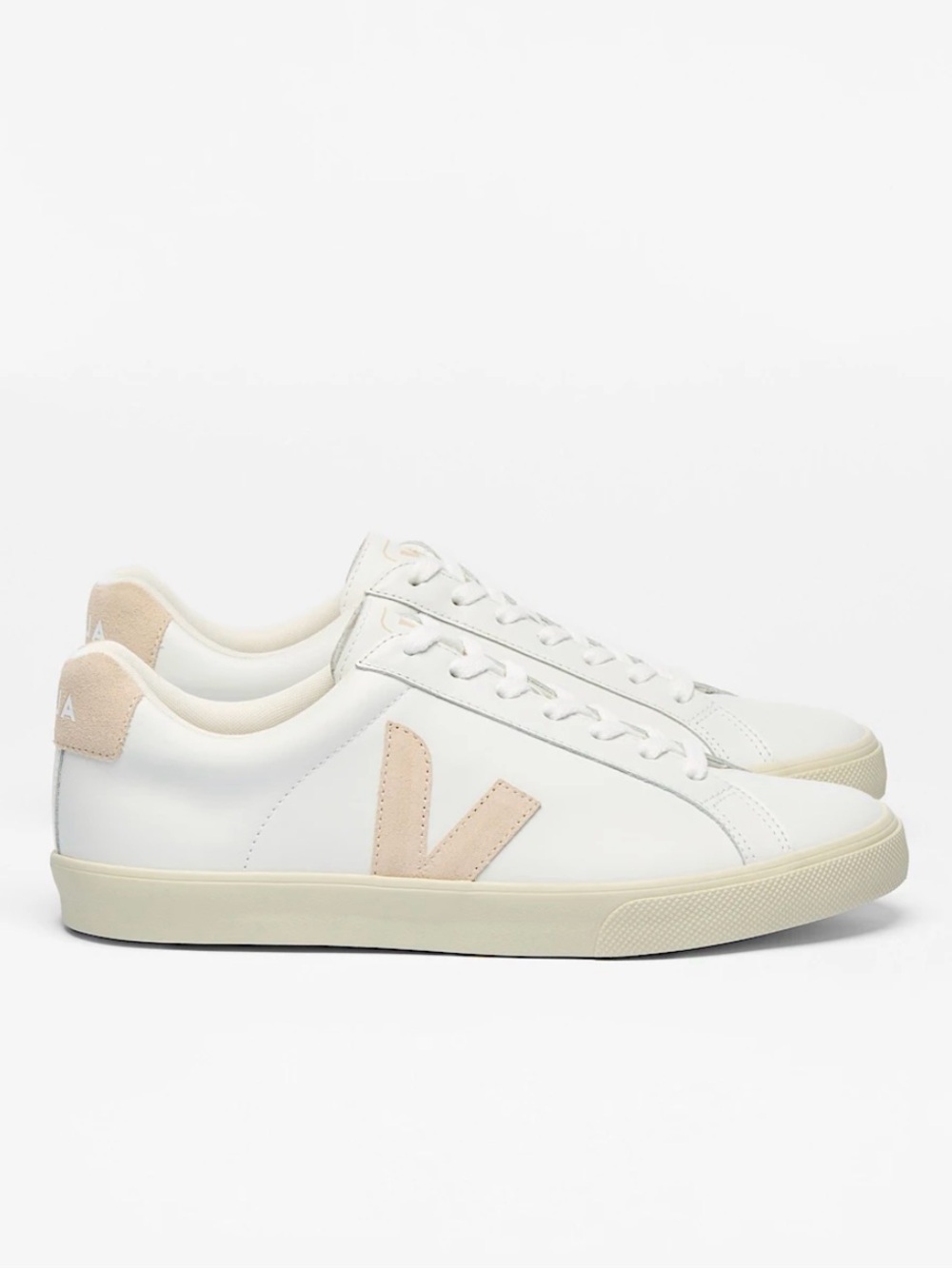 NWT - Veja Leather Low-Top Sneakers in White and Beige